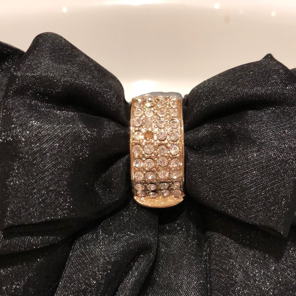 Black satiny clutch with rhinestones and bow - Picture 3 of 7